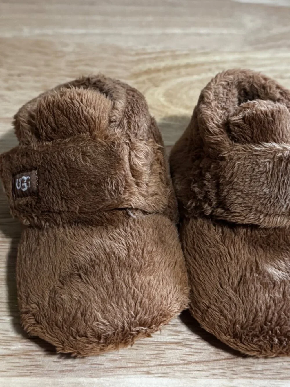 UGG Bixbee Baby Booties Chestnut Size 2/3 6-12M, Unisex, Cozy, Fall, Winter